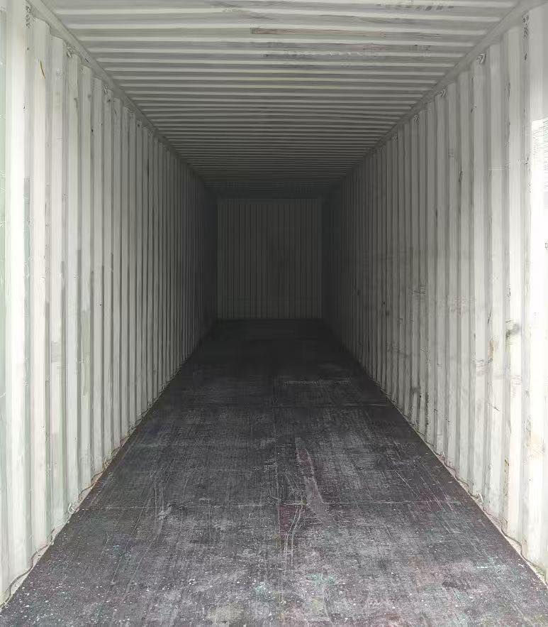 بسم الله رحمن الرحيم
حاويه طول 12 متر ارتفاع 290 نضافه 99‎%‎ 
العنوان:نجف حي الحرفين
هاتف:*********** على مدار 24 ساعه
