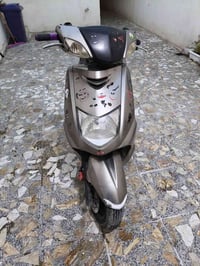 دراجه سكنس نثيه للبيع كامله سلف وهندر سعر 375  وبيها مجال حك الجيه  07...