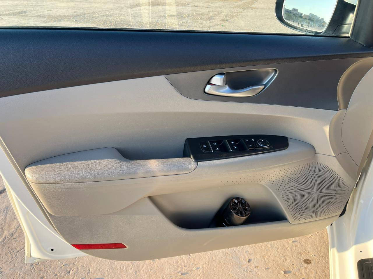 سيراتو 2019 للبيع
ماشية 107 الف

رقم بغداد سنوية بأسمي 

محرك 1600 دوش

 كير مكينة مكفولات

ضرر جاملغ خلفي وبيبان أثنين صفحة يمين

بدون دواخل

مري شفط

تبريد قطعتين

حساس خلفي

تخم تابرات جديد باتري جديد فيتبم جديد

السعر 138 وبيها مجال قليل
مكان السيارة بغداد المحمودية 

للاستفسار الاتصال ع الرقم ***********
