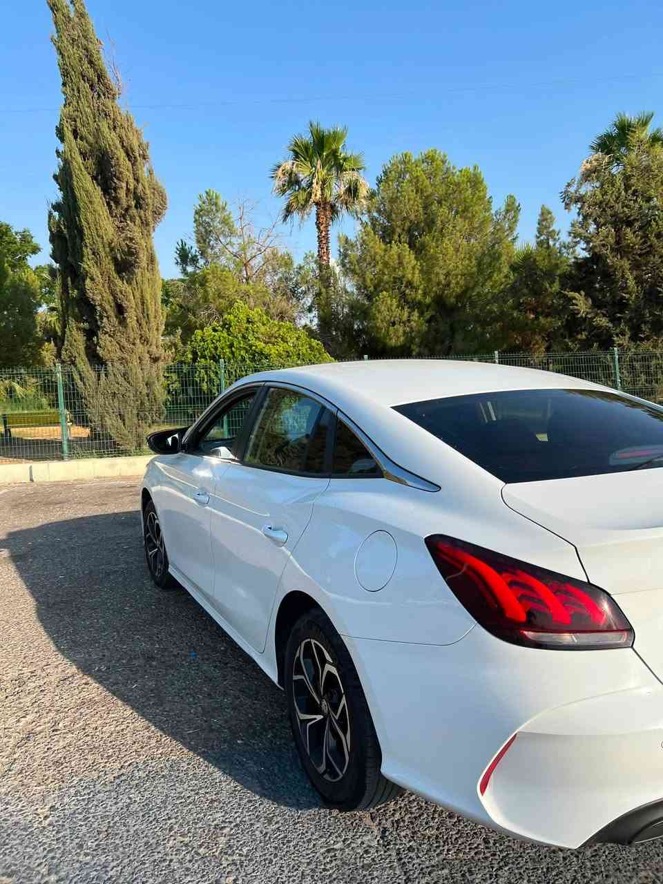 Mg2025
گێڕ عادی
٤پەنجە سارد
بێ سبوخ بێ لێدران
تەفاسل هەمموی لە ڕسم هەیە و نوسرایە
ڕقم***********
