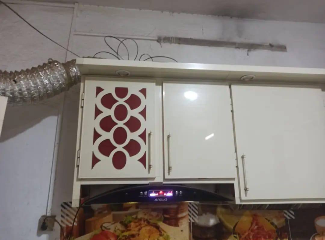 كاونتر تزكام مبطن كوله مرمر  سنك مرمر اخو جديد 5مترات ارصي و5فوك معلق معه طتبخ نوال وفرن حجم كبير نوال  وشافطه نوال سعر 800
*********** النجف, العراق
