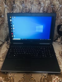 Dell Precision 7520 • Core i7 16GB • Quadro M2200 4GB