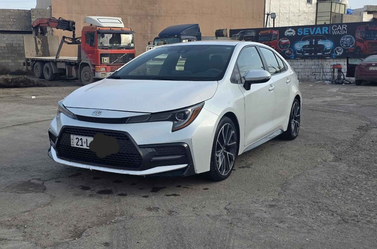 Toyota corrola 2022 se           بۆفرۆشتن 
تەنها یەک چامڵخی لای دواوەی سبوخە بێ ناو گرتن

پشت پێشی کەپسە 

ئێڕباگی نەتەقیوە

گێڕ و مەکینەشی بەشەرت
ڕەقەمی ساحێبی

0750 197 0781

0770 146 8668
