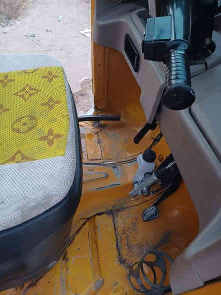 تكتك للبيع موديل 21 تفاصيل بالصور تريد تفاصيل اكثر تعال واتساب ***********
