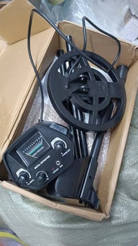 للبيع امزون صيني  قطعتين 45مع توصيل  07740886487 واتساب