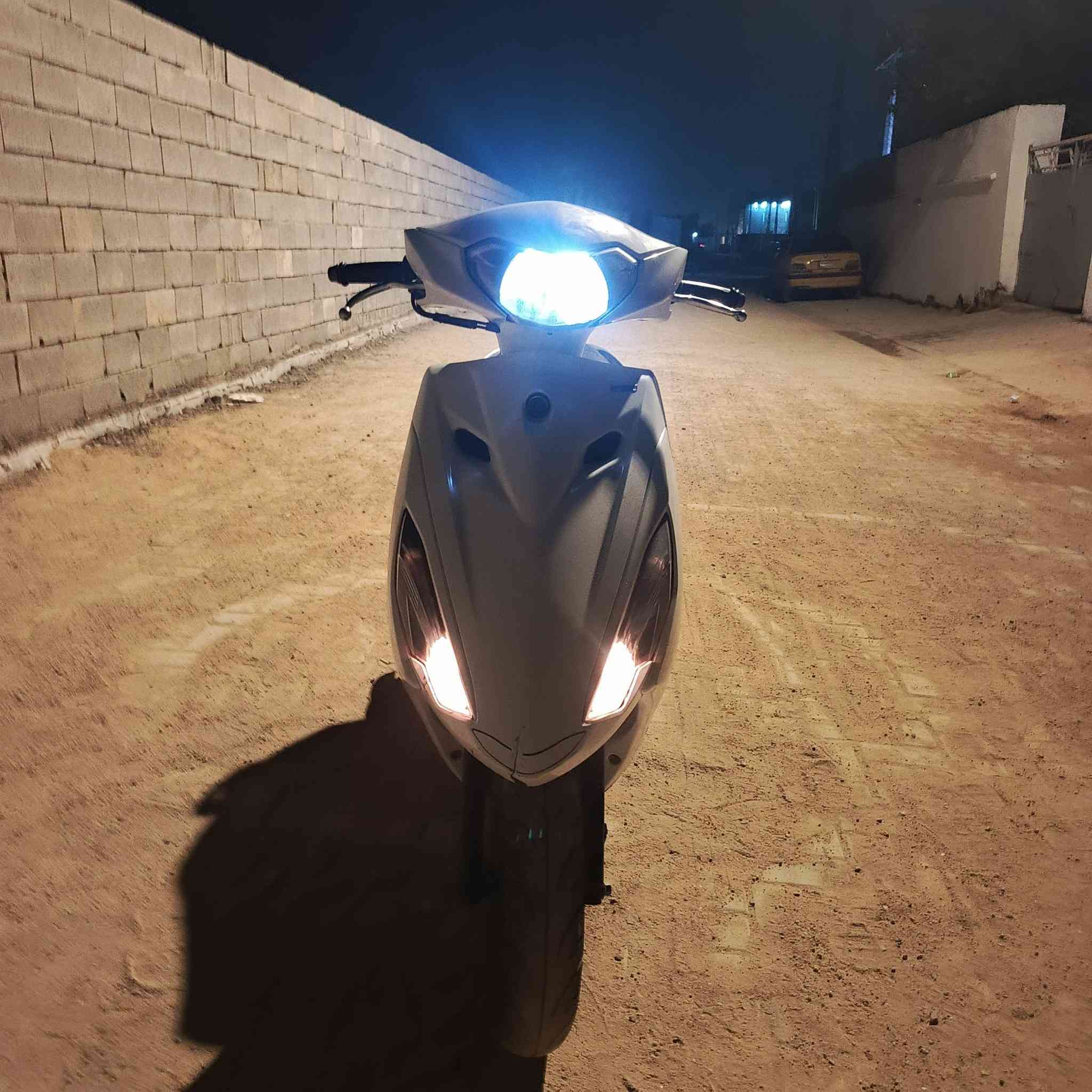 السعر مليون ونص وبيها مجال ماشيه 10 الالف نظافه 90 بالميه


**إذا كنت صاحب هذا الإعلان وتريد حذفه لأي سبب، رجاءا أرسل رسالة إلى الدعم الفني**