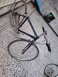 للبيع بسعر مناسب اي نقص مبي كامل من كلشي 07709885115 خاص مفتوح وبالخدم...