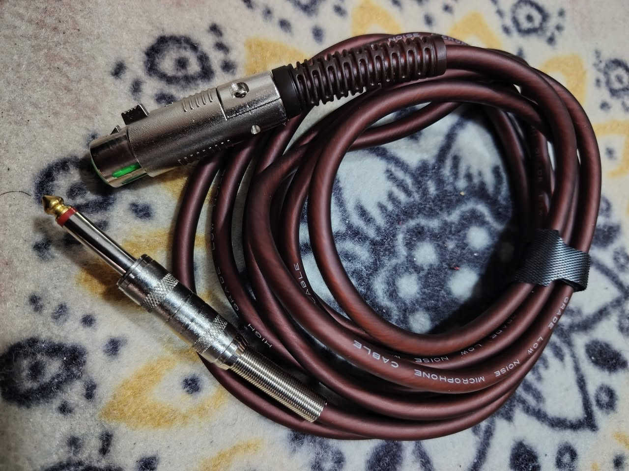 كيبلات صوتيات


**إذا كنت صاحب هذا الإعلان وتريد حذفه لأي سبب، رجاءا أرسل رسالة إلى الدعم الفني**