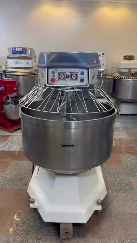 #شركه_زمزم_لاستيراد_وتصدير_معدات_المخابز

‏ تقدم لكم بفضل الله 

(( عجانه تري ام مونديال حالة كسر زيرو￼ وارد ايطالي 🇮🇹 )) 
                      ‏(( سعه شوال ونص )) 
     
للتواصل فون او مسنجر 
￼
( 01004443367 _ 01098390519 _ 01113302741  ) 📞

#العنوان_المنصوره_شارع_سامية_الجمل ￼


**إذا كنت صاحب هذا الإعلان وتريد حذفه لأي سبب، رجاءا أرسل رسالة إلى الدعم الفني**