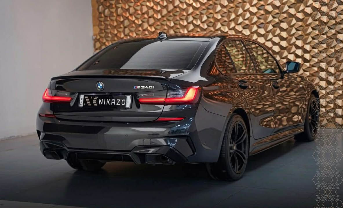 BMW   M340i
فول فول مواصفات 6 سلندر تيربو 1/1 ضرر فقط بونيد بدون دواخل ايرباك ستيرن طاگ 
ماشيه 40,000mi
***********
سعر 360 ورقه
عنوان اربيل أربيل, العراق
