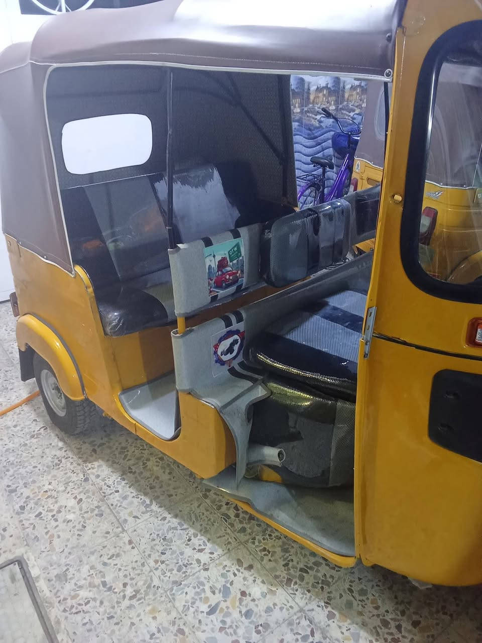 موديل2020/7/24 رقم وسنويه بسمي بيه صبغ لغد واحد بس من تشوفه بلادي
وبيه صفحه وحده محرك تجفيت شركه سنتين ما عليه شي واي نقص مابيه ترايه حلو مكاني الشعب السعر 7ملاين وبيه مجال حق الجيه
***********
