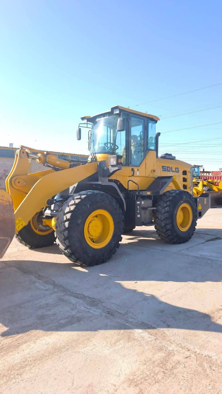 سلام عليكم شفل البيع صيني مديل 2024 حجم 46 ساعات العمل 1500 
***********
