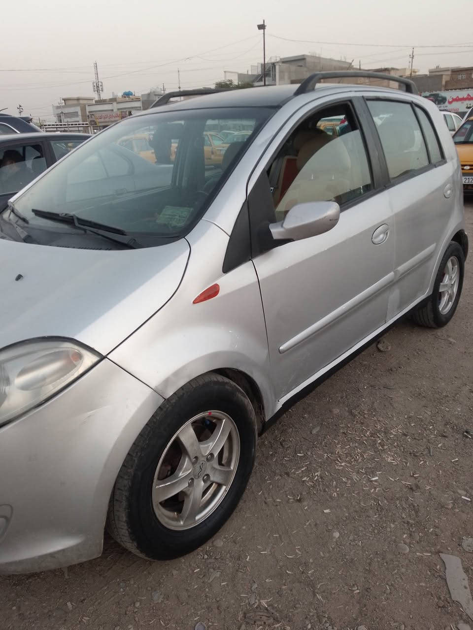 السلام عليكم للبيع اومراوس a12013باسمي رقم انكليزي سنويه لل2031 للبيع وجاهزه تبريد ثلج سعرها 33$وبيها مجال العنوان بغدادهاتف ***********
