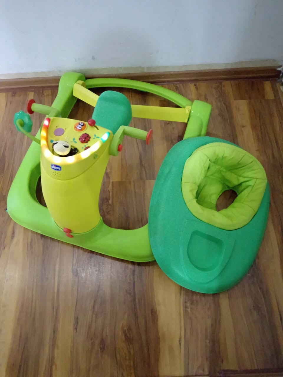 مرحبا مكلفة بالنشر للبيع أغراض أطفال اغلبها ماركة وبحالة ممتازه ومتوفر توصيل ومتوفر كلشي يخص مستلزمات  الاطفال 🌹🌹❤️❤️
حساب الانستا واهلا وسهلا بالكل 👇🏻
https://www.instagram.com/zuhooralsabah?igsh=Z2VwNGRzMXBicW5y


**إذا كنت صاحب هذا الإعلان وتريد حذفه لأي سبب، رجاءا أرسل رسالة إلى الدعم الفني**