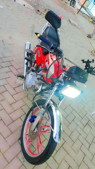 سلام عليكم دراجه يراني خمسه كير  دراجه حلوه موديل 2020 كير محرك مكفول مكاني بغداد الحسينية الراشديه سعر ٤٠٠ رقم ***********
