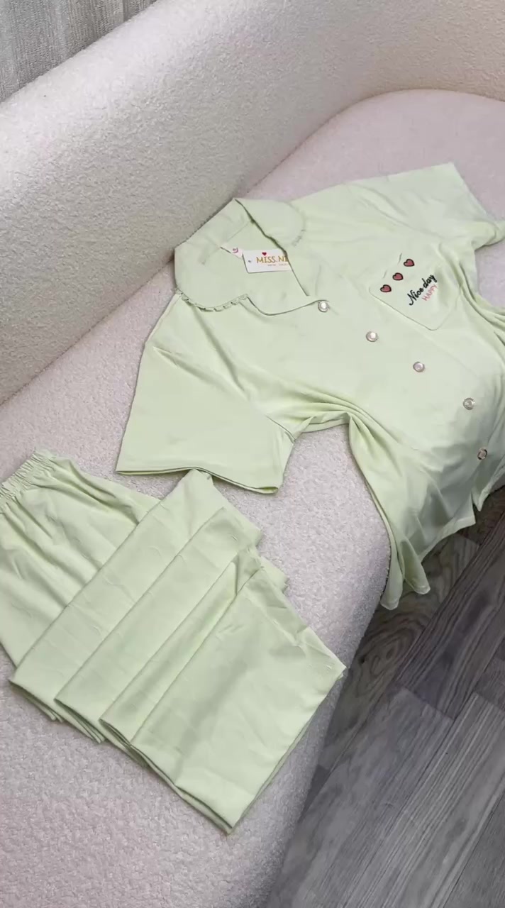 تراك نوع القماش فانيله فول ليگرا
قطعه راقيه كلش

قياسات XL—2XL
يلبس وزن 55–85 كيلو
https://t.me/sor348


**إذا كنت صاحب هذا الإعلان وتريد حذفه لأي سبب، رجاءا أرسل رسالة إلى الدعم الفني**