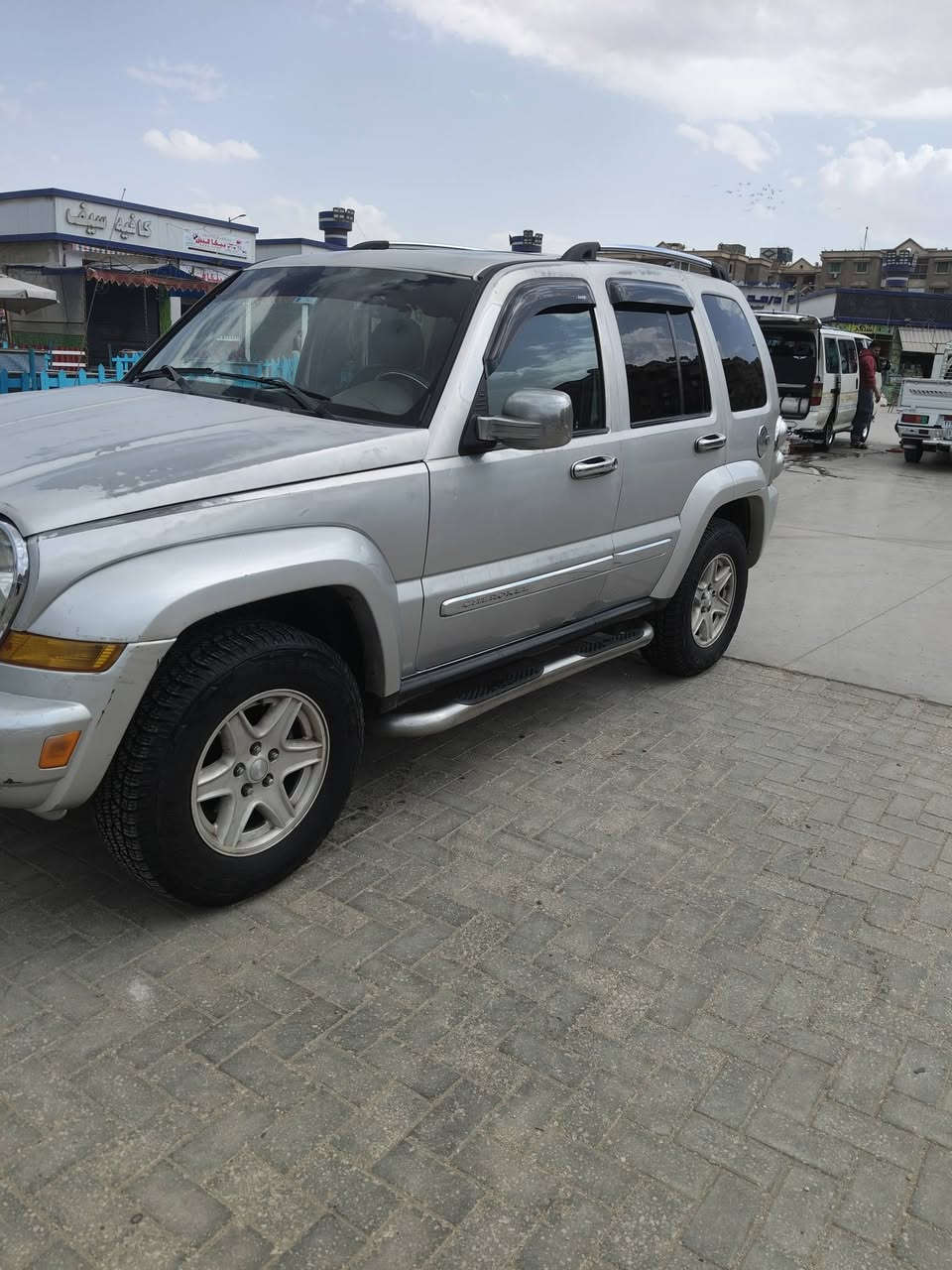 لبيرتي 2005 زيرو بره وجوه بالكامل اعلي فئه فتحه وكراسي كهربا رخصه سنتين السعر 540


**إذا كنت صاحب هذا الإعلان وتريد حذفه لأي سبب، رجاءا أرسل رسالة إلى الدعم الفني**
