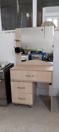 مێزتوالێت دەستکرد پاکوخاوێن بێکێشە نرخی کۆتای 45هەزار .حاجیاوا.0750191...