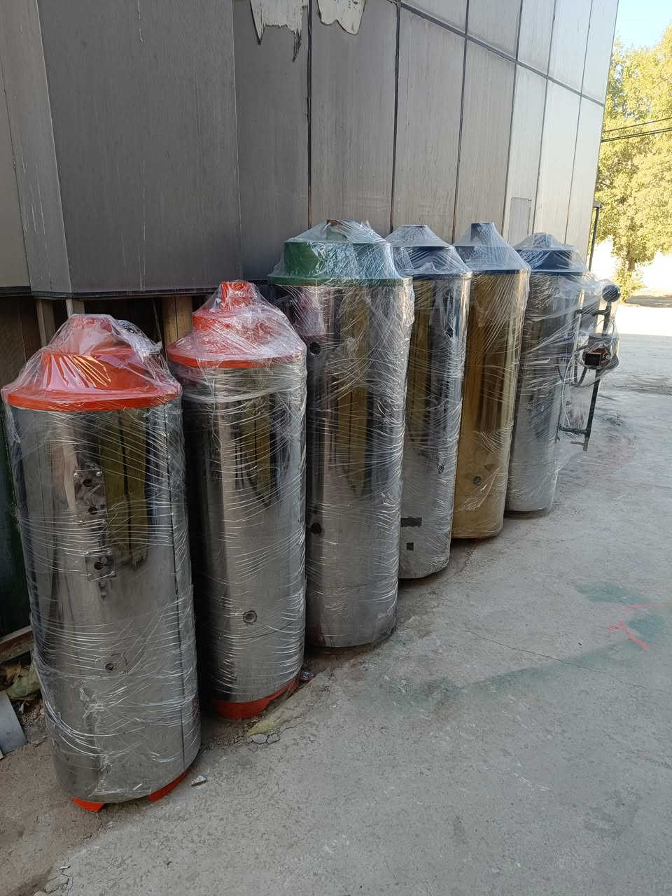 متوفر بويلرات مختلفة الاحجام 
💠الامير لخدمات اللوندري 💠
بابل مقابل جسر الهنود مجاور مصرف المتحد 
***********☎️
***********☎️
