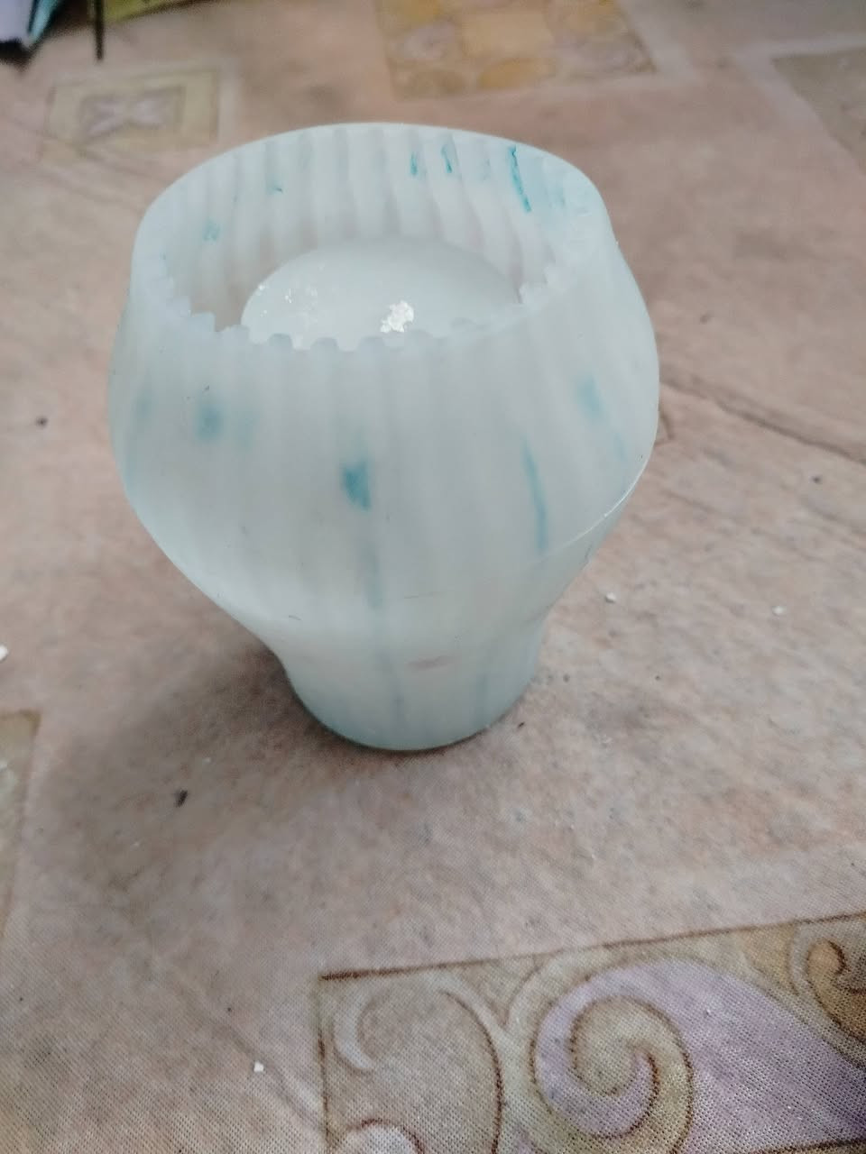 قوالب سلكون استعال مره واحده للبيع مكاني بغداد الشعب ***********
