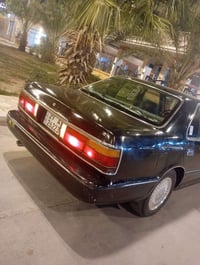 سياره كيه بونتيشه موديل 91 رقم انكليزي بسمي السعر 38وبيه مجال ال شراي ...