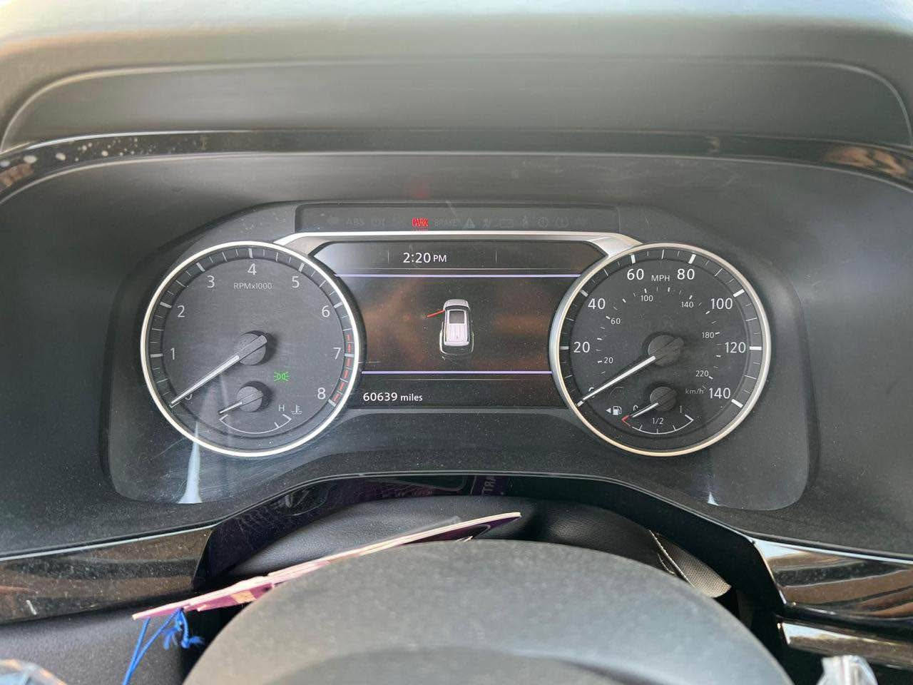 Nissan Pathfinder 2022 SV
2 parchay haya be zhure be erbag 
Full musafat panorama 
Hamu shtaki ba shart 
*********** أربيل, العراق
