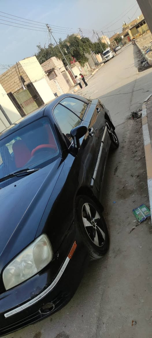 السلام عليكم ورحمة الله وبركاته 
سوناتا وفود 2004 رقم انگليزي بغداد بأسمي تبريد قطعتين محرك 2000 سياره مصبوغه حزام مكاني ناصريه السعر 50 وبي مجال ه‍ ***********
