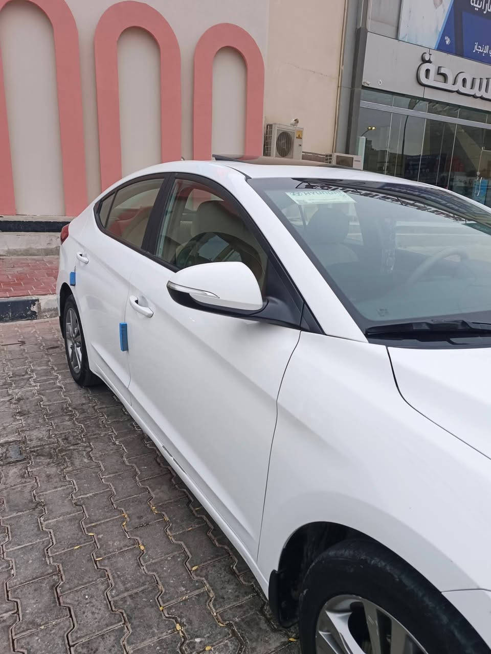 .   

💎هونداي النترا   2017.    
              ELANTRA
  
💎          السعر152

      خليجي     المواصفات         مكفوله  جديده عده بارد بسيط
          
💎محرك 2000cc 

💎فتحه    سلايد 

💎كاميرات  @ خلفي 

💎شاشةكبيره اندرويد 

💎تحكم أستيرن 

💎وضعيات قيادة متعدده ٣ وضعيات

💎_ حساسات 

      داخل بيجي 
  
💎مري شفط نضام ترحيب 

💎لد نهاري 

💎تبريد قطعتين

💎ويل كب/ويل كروم/ويل 17

💎داخل جلد

💎مدخل AUX+USB/بلوتوث...

💎((( ملاحظه ترهم مراوس ب20+19  اربيل جديد))) 

💎مكاني نجف للاستفسار *********** حياكم الله
