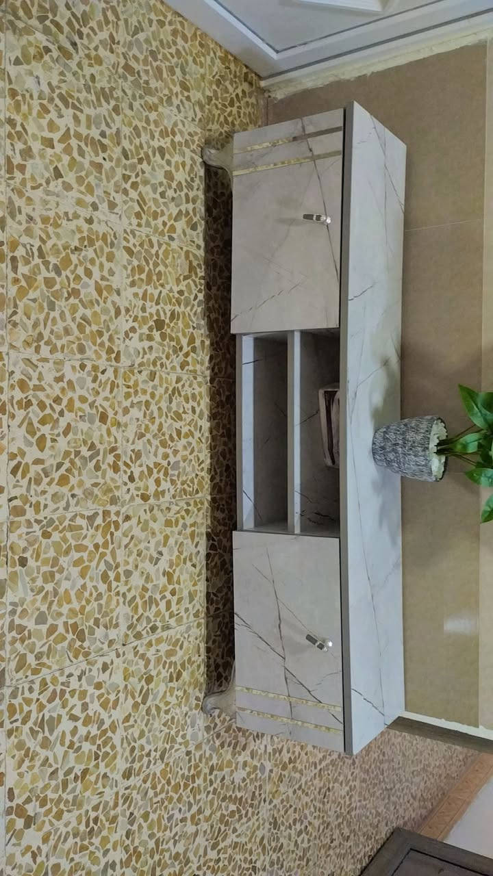 ميس للبيع السعر 25 العنوان حي سماح الااركان رقم الهاتف ‏‪***********‬‏
