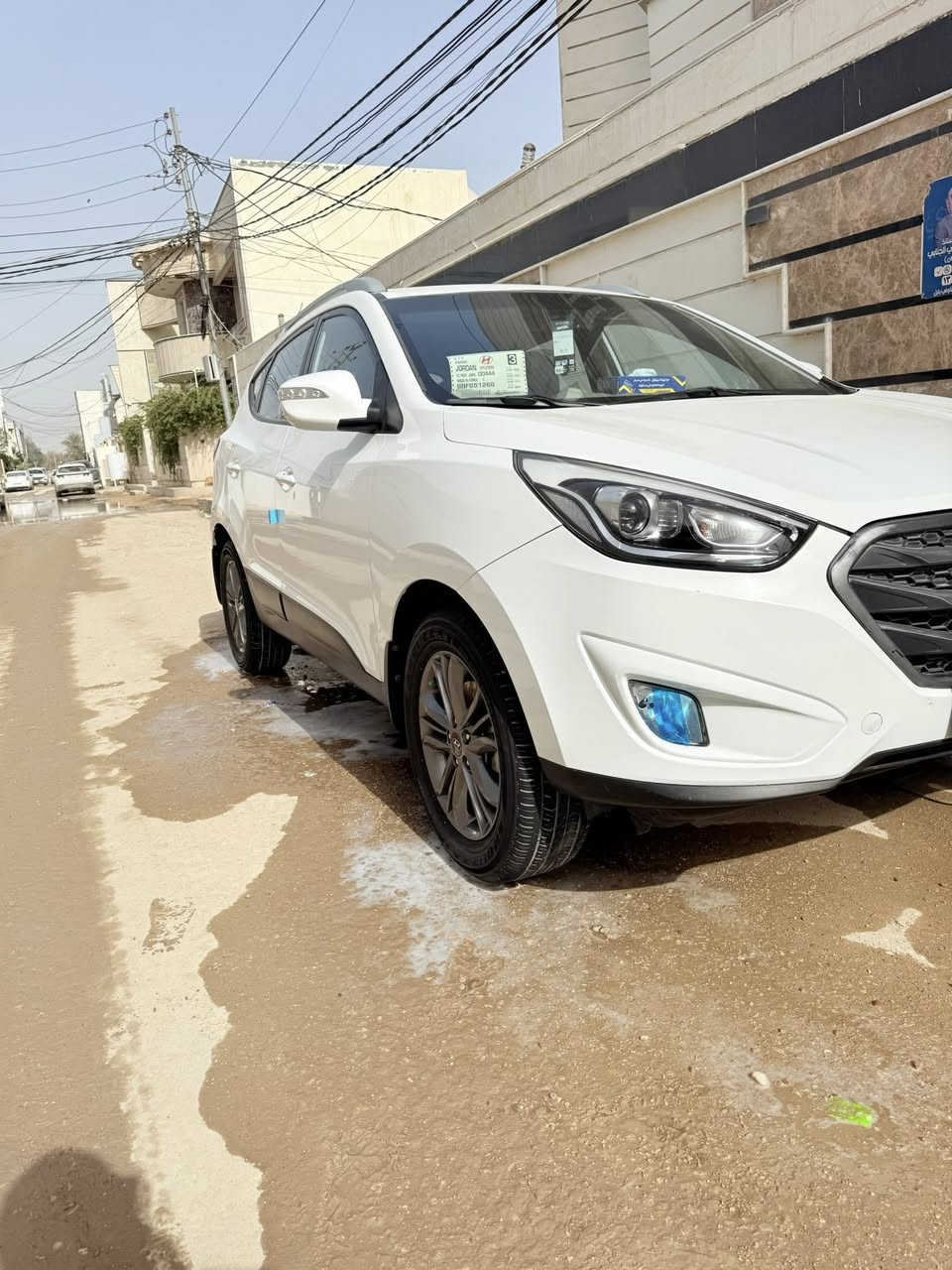 السلام عليكم
توكسان 2015 خليجي 
رقم بغداد 11
محرك 2000 دوش كير ٦ نمر 
ماشية 57 حقيقي 100‎%‎ 💡🛎️ 
استخدام شخص واحد من شركة 
لسه بسمه السنوية
كير محرك حدادية برغي مامفتوح 
عل وضع الشركه شرط الفحص 
تحكمات وكامرا بلادية 
السيارة مكفوله كفاله عامه 
من صبغ والتبديل والشخوط والرصعات 
حته الدعاميات بدون صبغ شرط السونار 
(عدا بارد شبر باب السائق )تخم تاير هستوني شاده سبير منازل التفاصيل بالصور 📷 مكان السيارة بالحلة السعر ١٦٧ مجال بسيط
***********  اتصل او واتساب
