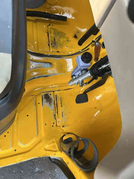 ٢٢ شهر ٨ رقم وسنويه العنوان بغداد جميله ‭ ‭٠٧٧١ ٤٤٣ ٨٩٣٠‬
