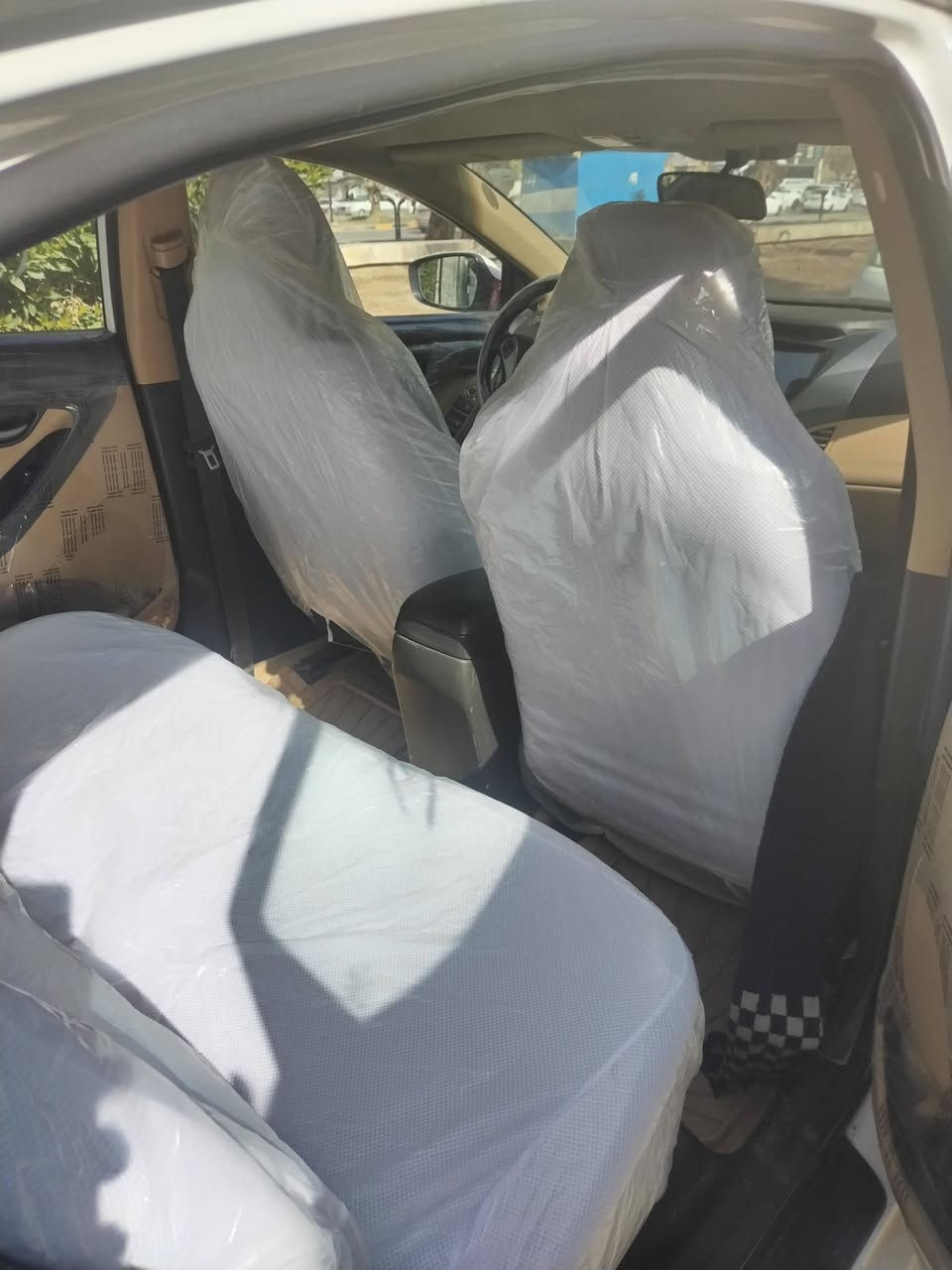 متاح موديل 2012 فول السياره
الاستفسار ***********
