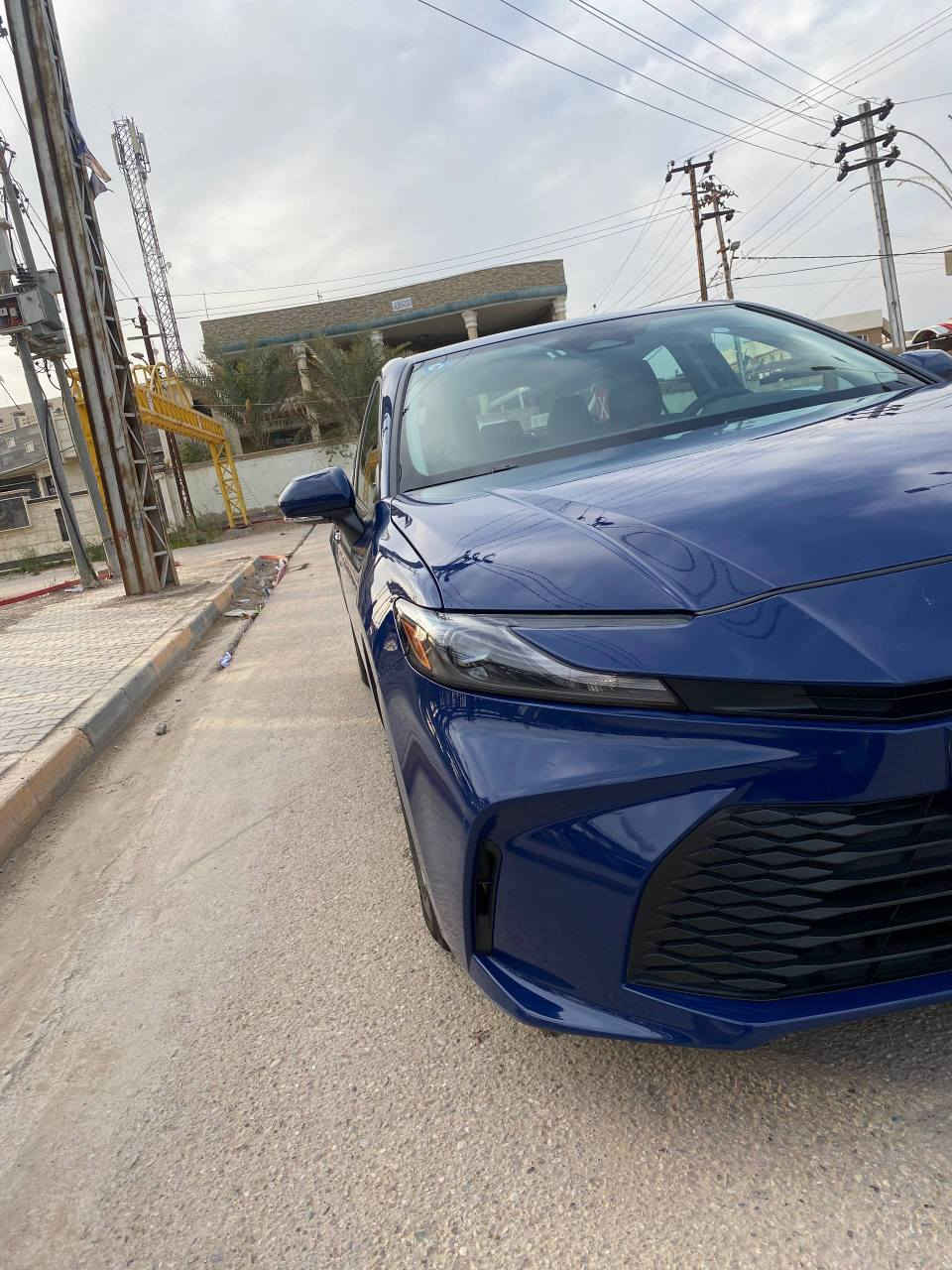 كامري 2025 هابيرد +بانزين السعر 
وارد امريكي حادث خفيف جاملغ امامي  بدون ايرباك ماشيه 28كيلو متر 
صور الحادث بل منشور
مواصفات **
شفتات استيرن
بصمه
٣انضمة قياده
اوتو هولد
هند بريك بصمة
قطعتين تبريد
قياده ذاتية
رادارات خلفية
شاحن واير لس
شاشه كبيره
كار بلي
وَبيه هواي مواصفات
مرقم بغداد بسمي تحويل مباشر
 مكان السياره كوت الزبيديه
 السعر 255 بي مجال قليل حق الجيه للستفسار الاتصال بل رقم [***********_***********]
