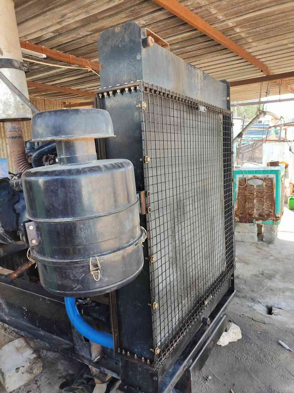 السلام عليكم بومه 24 حجم 400 برودكشن 20 متر راس توليد 450 لورا سمر شرط المكينه اوروبي
سعره 95ابي مجال قليل ***********
