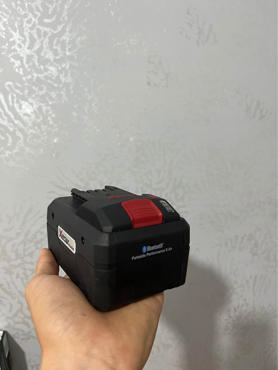 Batterie 20 V 8 Ah  Parkside ￼ وهران, الجزائر


**إذا كنت صاحب هذا الإعلان وتريد حذفه لأي سبب، رجاءا أرسل رسالة إلى الدعم الفني**