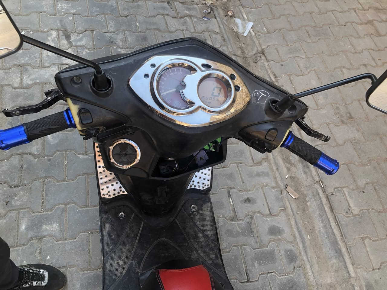 سكنس فحل كوريه مواصفات ياباني طلاعات مزوده فول 
مكينه مكفوله لا نضوح ولا صوت ولا دخان ناعمه كلش 
كفرات بلاديه 
كهربائيات كله شغاله منطول لطول حت الدشبول شغال 
دبلات تايرات لوك طسه ناعمه كلش 
سعر 650 الف بيهى مجال حك جيه بغداد كريعات استفسار اكثر اتصال ☎️ *********** مصورة فديو خاص
