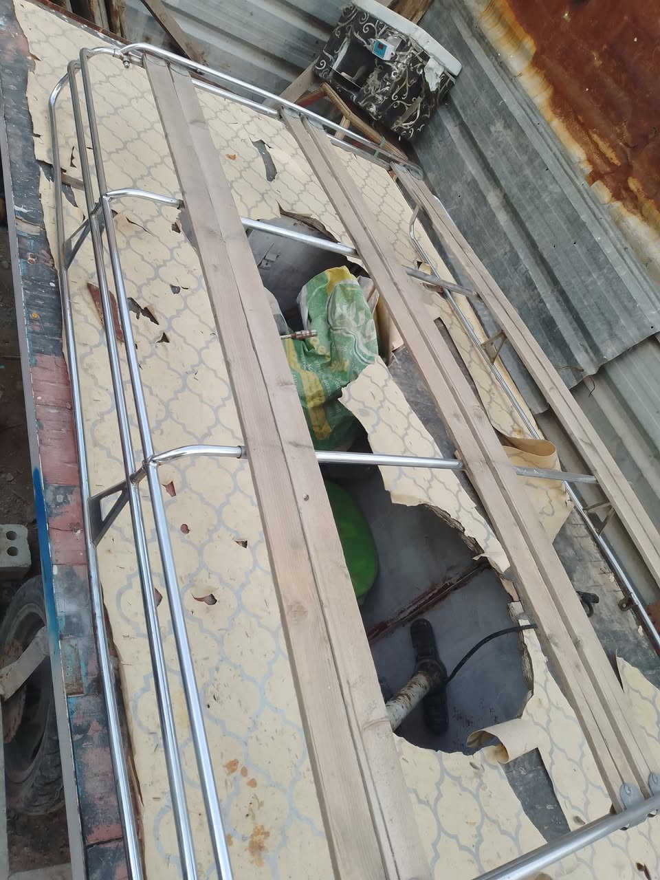 سلام عليكم سيبايه البيع رقم الهاتف ***********المكان زعفرانيه
#جديد
