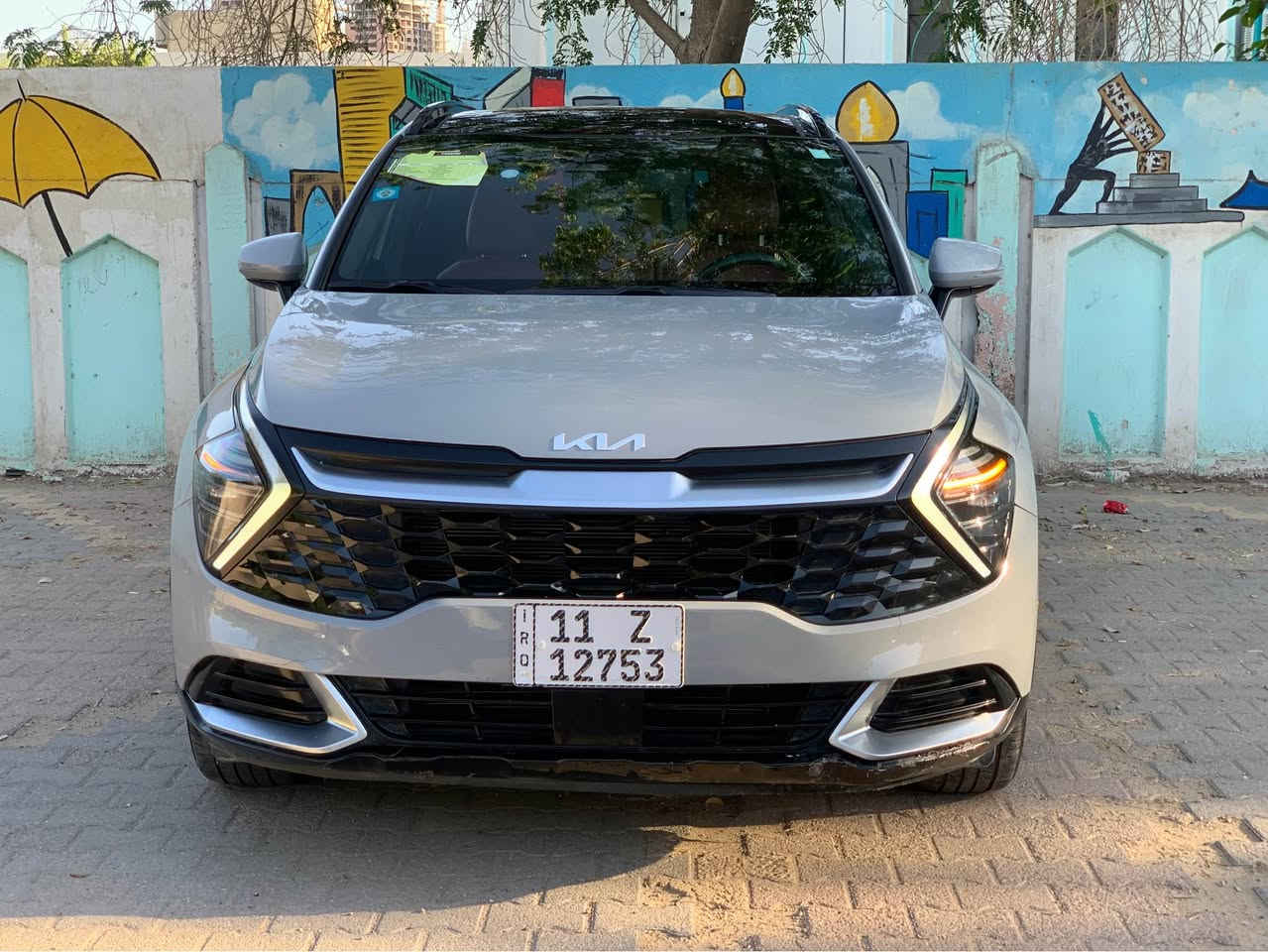 سبورتج 2024 SX فول اعلئ فئة 
. وارد امريكي صبغ فقط جاملغ خلفي
.المواصفات 
.بصمة 
تشغيل عن بعد
.بانوراما 
 . تدفئة وتبريد كشنات 
. جنطة كهرباء 
 .تشغيل عن بعد 
.شاشة ديجتال 
.داخل جلد احمر 
.كراسي كهرباء 
.كرسي خزن ميموري 
 . تدفئة ستيرن 
. فور ويل
. اطفاء ذاتي 
.شاحن وايرليس 
.هندبريك دكمة 
.حساسات امامي وخلفي 
.قطعتين تبريد 
.مود درايف 
‏.LED امامي وخلفي 
.بلوجكتر LED 
.محرك 2500 
.مانع انحدار 
.اوتو هولد 
.مانع انزلاق 
.رادار امامي 
.رادار جانبي 
.حادثها :جاملغ خلفي  
.مكان السياره « بغداد الحرية
*********** بغداد, العراق
