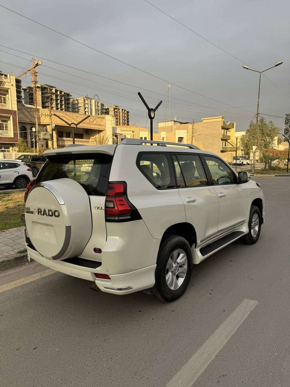 للبيع: تويوتا برادو TXL موديل 2013 محدث 2017

 سيارة بيها بارد بلباب لوره السايق  – محرك 4اسلندر ماشيه162 رقم بغداد 

المواصفات

 • حساسات + كاميرا خلفية

 • مرايا شفط أوتو

 • جميع الجامات فول أوتو

 • تبريد ممتاز جداً ❄️ + تدفئة شغالة 🔥

 • ثلاجة أصلية

 • تبريد 3 قطع

 • تحكم استيرن

📍 الموقع: بغداد الكرخ
السعر250وبيها مجال  
📞 للاستفسار ***********
