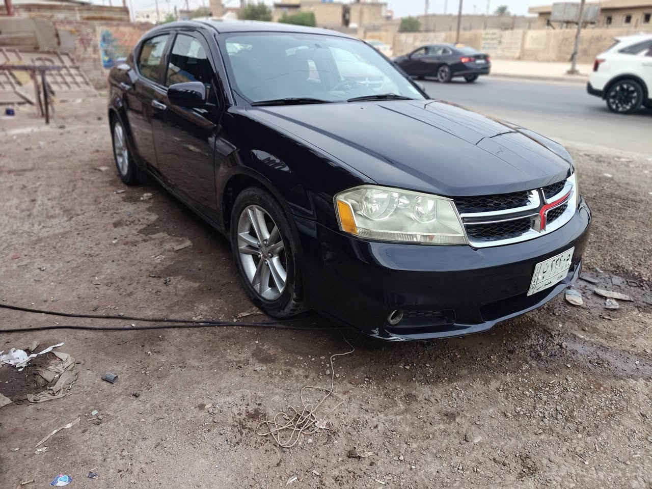 السلام عليكم دوج افنجر موديل 11 فئة Sxt فوول محرك 3600 كير ومكينة خير من الله سيارة بلادية كهربائياتها بلادية شرط جطل واحد مابيها وكلشي بيها شغال التبريد منضومة جديدة مصبوغه للجمالية من الجراد اول صبغة ألها  بدون دواخل وشرط بدون دكة جاكوج مواصفات السيارة فتحة بالقمارة هيترات بالمري تدفئة بالكشنات كرسي السايق كهربائي شاشة اعطال كروز سرعة تحكمات استيرن  بيها نواقص بسيطةالسعر 75 وبيها مجال للطيبين ***********
