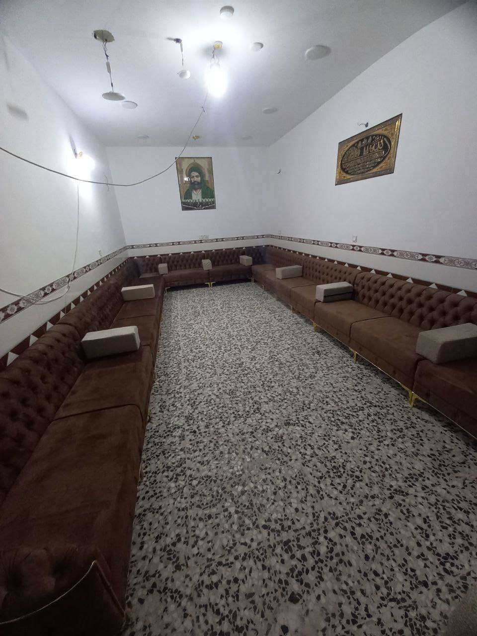 اللهم صلي عل محمد وال محمد 
تم تحهيز تخم ديوان عمل عراقي درجه اولي 
الى احد زبائننا الكرام
فصال ضمان خمس سنوات
الهيكل بلوك اسود 18 ملم
الاسفنج مميز اول ضمان خمس سنوات
١٠ سم مغطاه بطبقه بولستر
القماس قديفه تركي
الارجل حديد تركي 
مع ف
معمل ومنزليات الكرار  شارع المجمعات مقابل مجوهرات العكيلي

باداره كرار كاطع
***********
