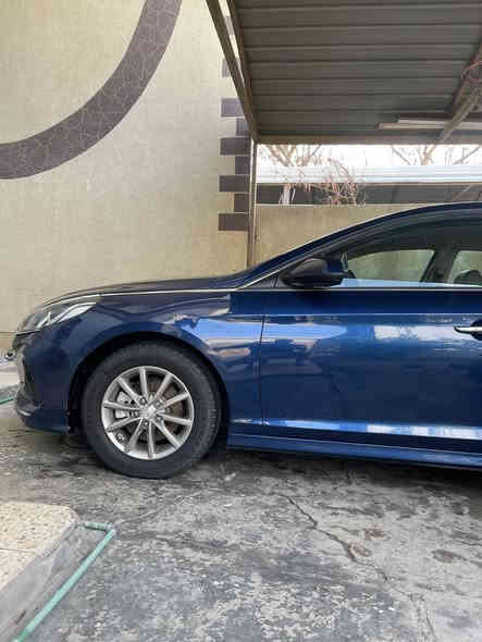 السلام عليكم 
سوناتا ٢٠١٨  se 
رقم كربلاء الجديد بسمي سنويه جديده هزه جديد 
مواصفات عاديه شاشه كامره تحكم رادار 
بيه بس البنيد صبغ   صور الحادث بالمنشور 
ماشيه ٦٥. مكينه2400 GDI ما مفتوحه السعر ١٣٣
***********
