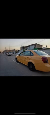 عندي اوبتره مديل 2010شركه عامه سياره لا ضربه ولا تبديل كير مكفول مكينه...