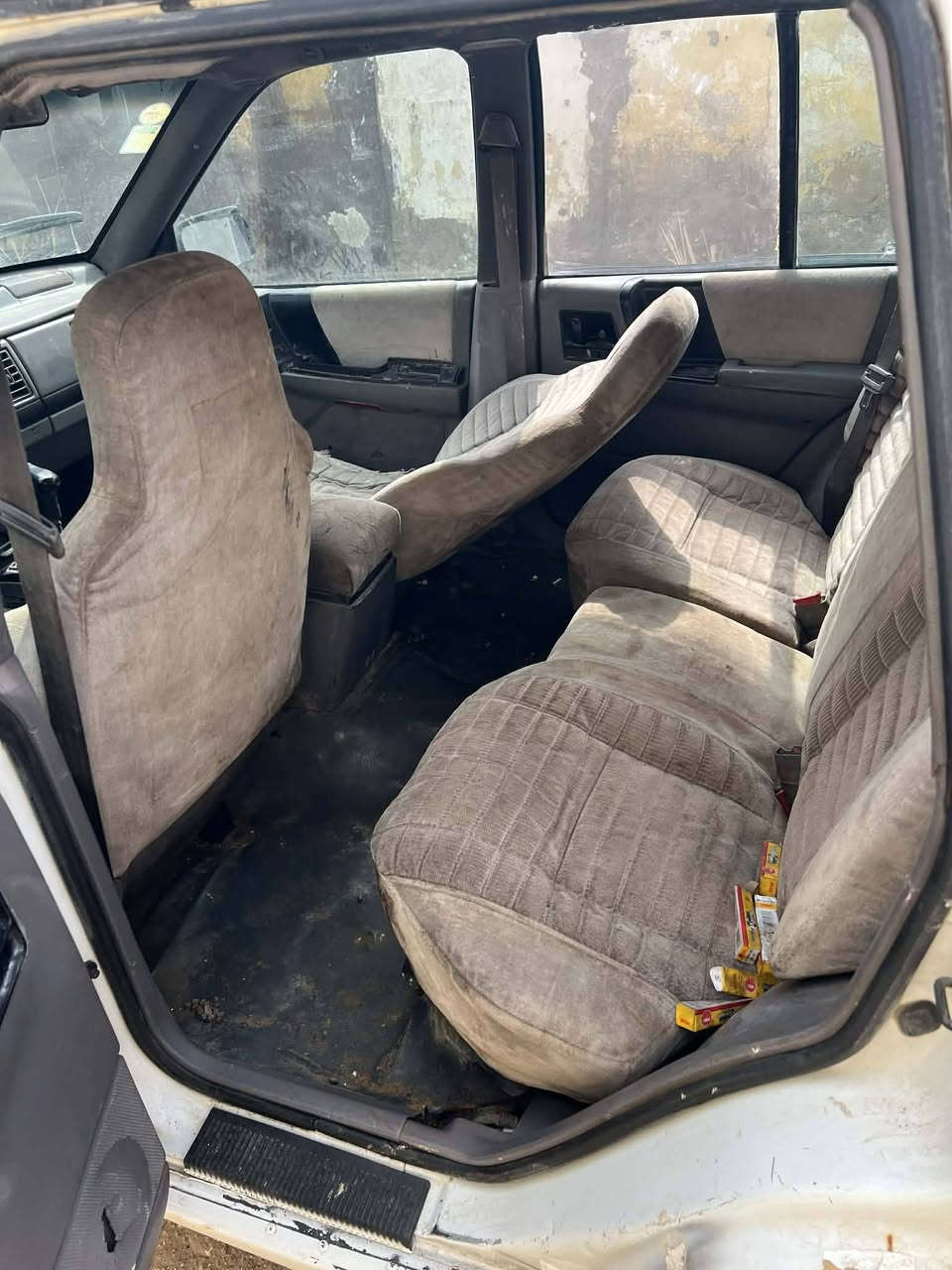 البيع نقد  مجالى جيب شيروكي ***********
موديل 93  رقم نجف تحويل مباشر سنويه 27

مكينه هستوني شاده ونجي وكير جدد 

علمن سياره موجود بلكوت مركز مدينه الاستفسار رقمي 

***********
