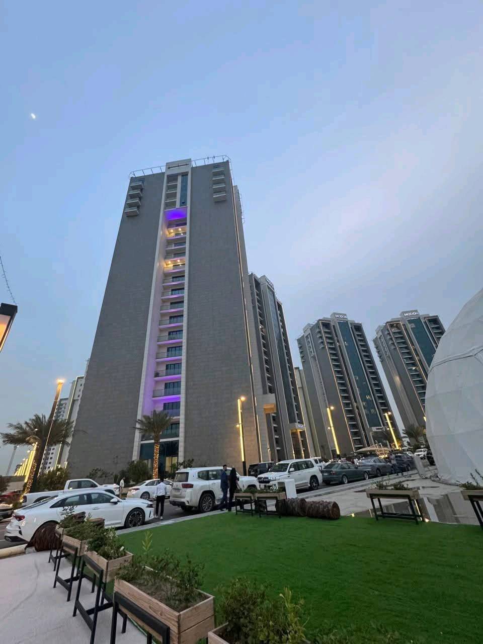 شقة للبيع 
اسم المشروع : مجمع البروج 
المساحة: 197
الطابق : الثالث 
الاطلالة : البوليفارد 
الاستلام : استلام جديد( جاهزة للسكن)
السعر : 35 دفتر
للتواصل واتس *********** 