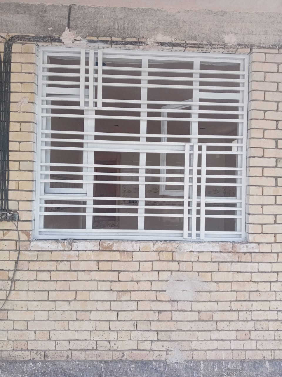 تنضيف وصبغ الشبابيك ابسعار مناسبه الاستفسار ***********
