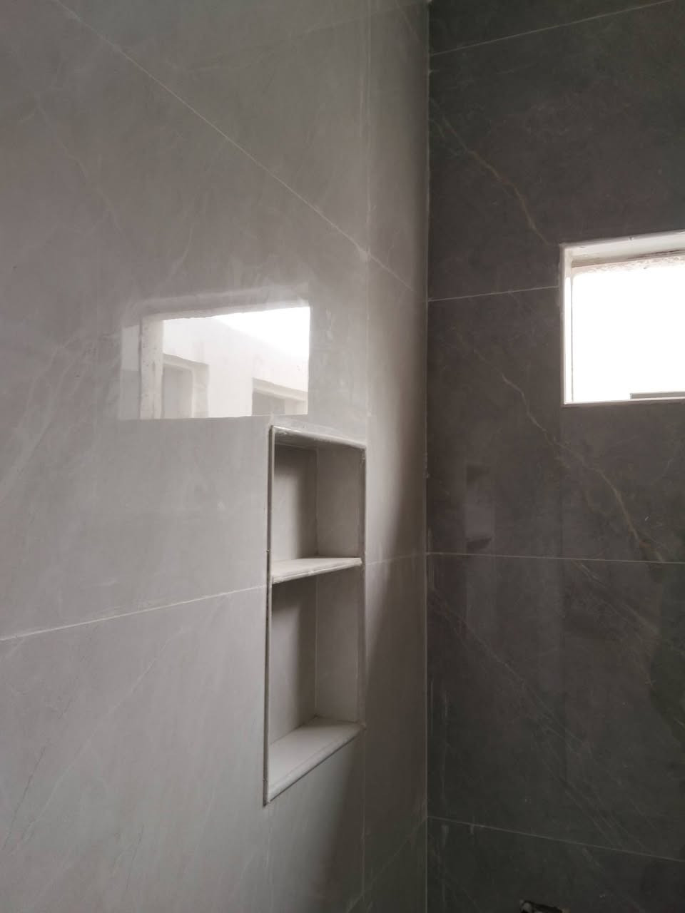 ياالله السلام عليكم خلفه متفرغ حلين عمل سيراميك برسلين مرمر كل انواع السيراميك الجدران ورضي شغل درجه أول الاستفسار 
اتصل أو وتساب *********** ابو منتظر  الناصري مركز
