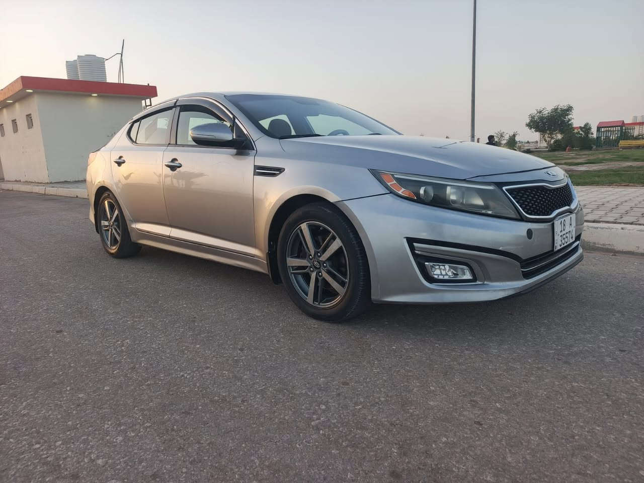 السلام عليكم
Kia Optima
2015 
وارد امريكي 
محرك 2400cc
الحادث كما موضح في السونار 
السعر : 110 $

للاستفسار  : ***********

ملاحظة :غير متواجد بالفيس يوجد واتساب
