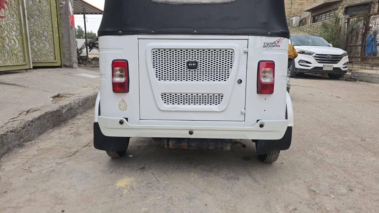 السلام عليكم
للبيع تكتك كفاله عامه 
مديل 2022/12/29 
رقم بغداد تحويل مباشر 
بسمي 
مكينه مكفوله من الفتح والتبخير والنتقيص 
*********** 
بغداد الكماليه قرب مسشفى الفضيله 
السعر 10 مليون
