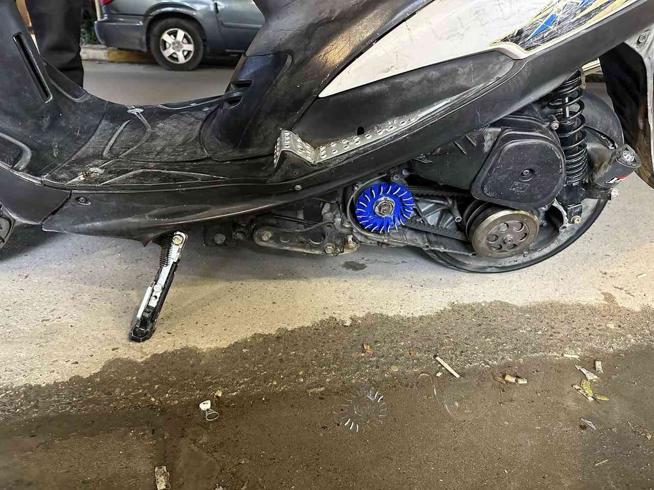 ماكس عدله للبيع
بوشه 55 نوعيه مضبوطه

بيها تزويد خفيف 

كفرات بلادية

شعله و معدل حلوه 

هندر و القبق موجودات 

وتخم كفرات اضافي عليها بلادي لون إسمنتي يعني زوجين عندك
و صارنصه البلادي موجوده  

سعرها 525 وبيها مجال حك جيه 

عنواني بغداد الكريعات شراي يتصل  

***********
